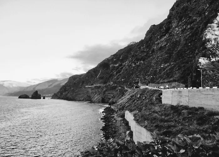 Quinta Do Serrado Ii * Ribeira da Janela